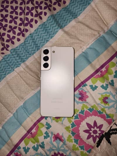 samsung S22 128/8 10/10 offical PTA aproved white colour all OK