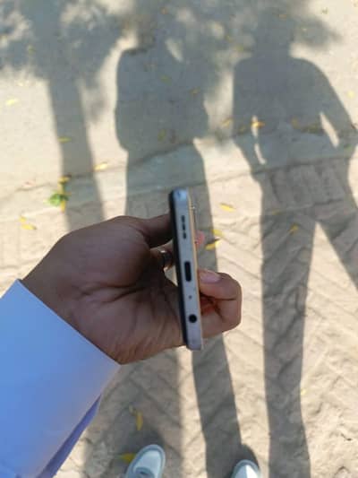 Oppo f21 pro 4g. exchange also possible with good mobile
