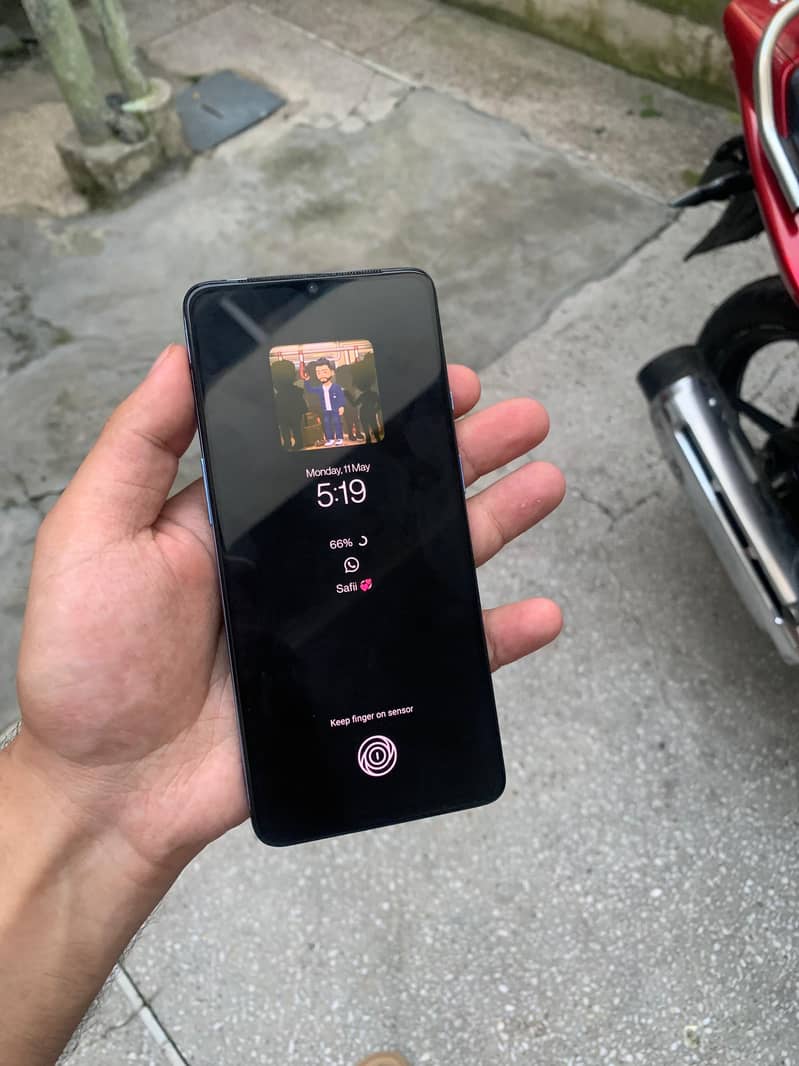 One Plus 7t 8