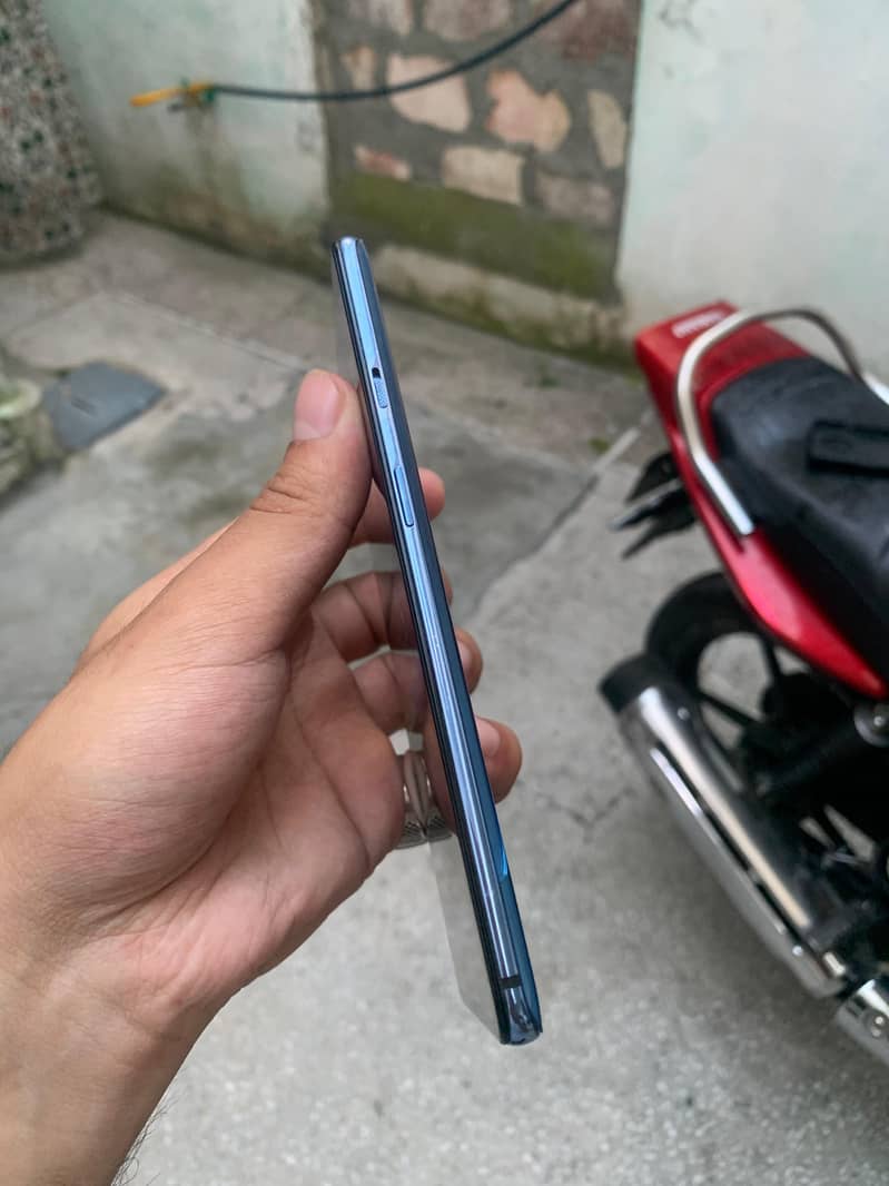 One Plus 7t 10