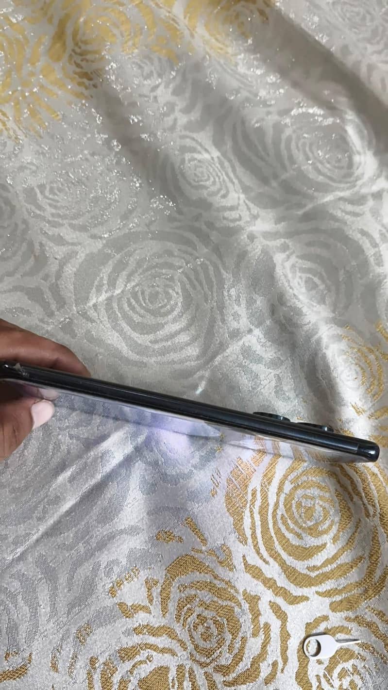 Redmi note 14 pro 1