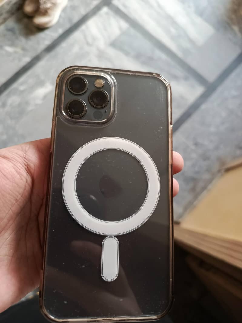 iphone 12pro 1