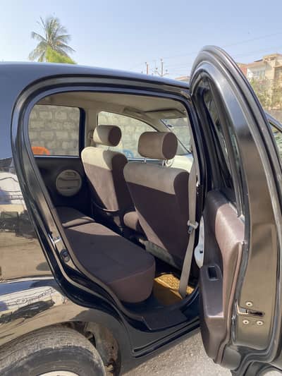 Toyota Passo Hana C plus