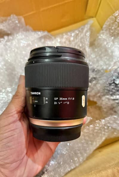 Tamron SP 35mm f/1.8 Di VC  Lens for Canon EF