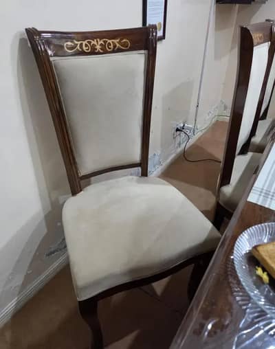Dining table with Eight chair