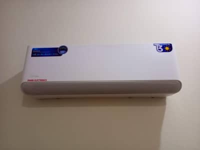 MIDEA 1.5 TON AC 10/10 CONDITION HARDLY ONE YEAR USED