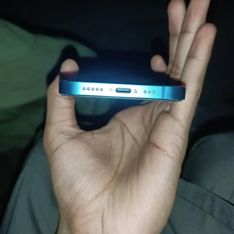 iphone 13 4