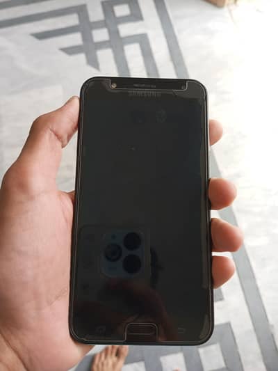 Samsung J7  10/10  condition  whatsapp 0/3/1/8/0/8/1/6/3/3/1