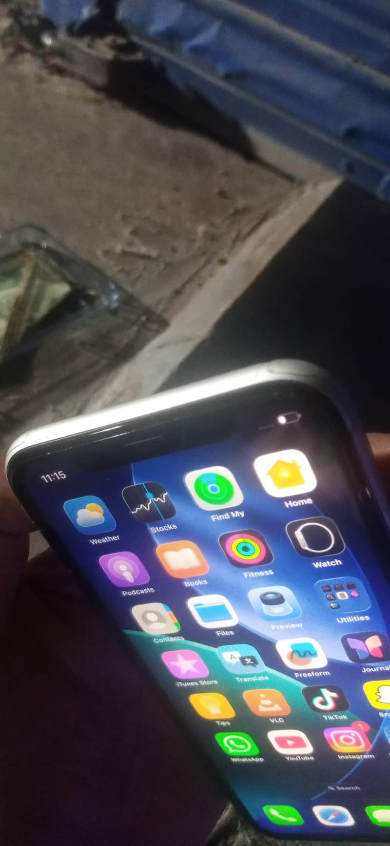 iPhone 11 2