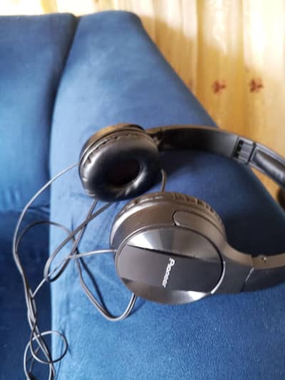 pioneer head phone