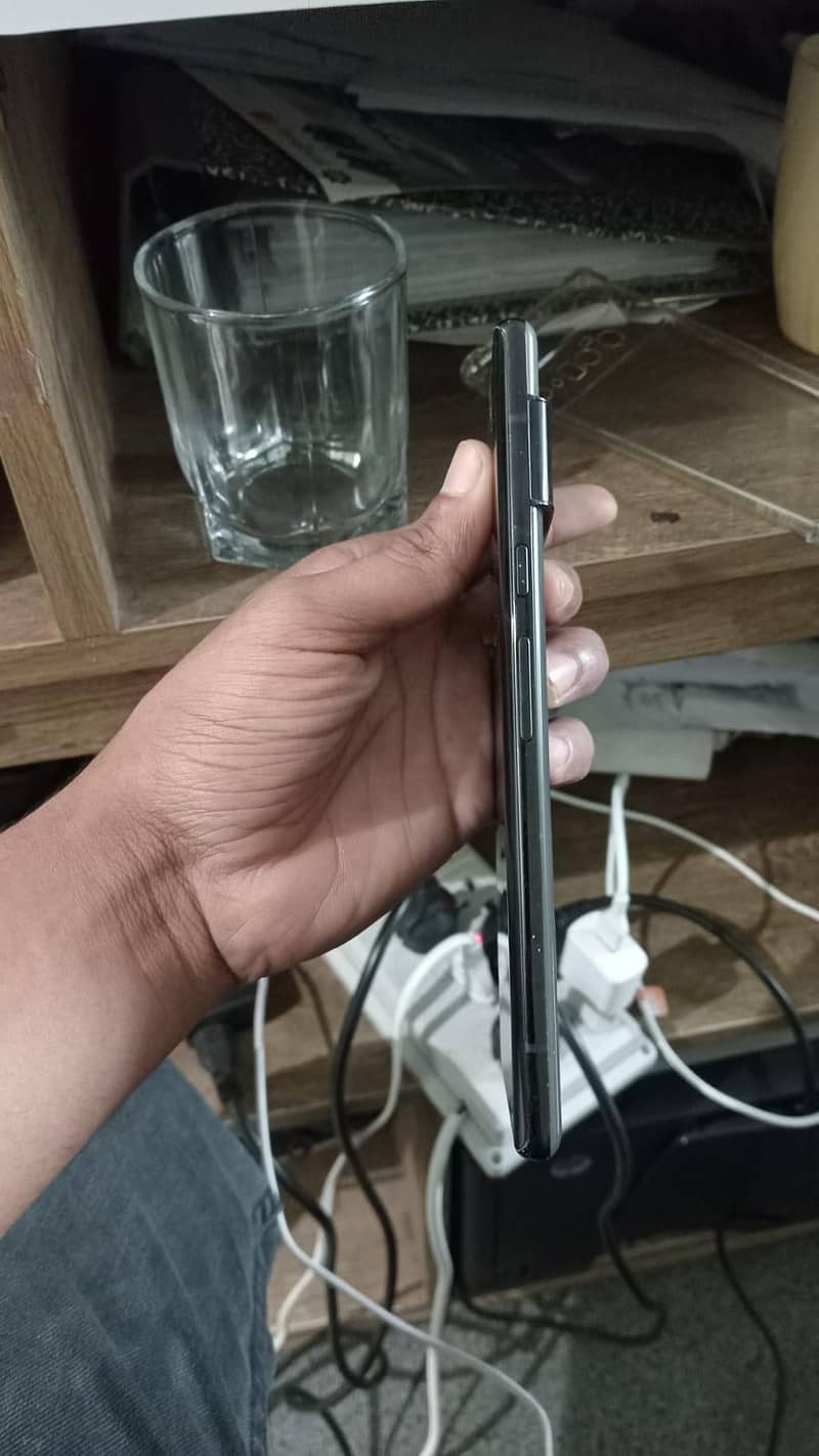 Google Pixel 6 pro 2