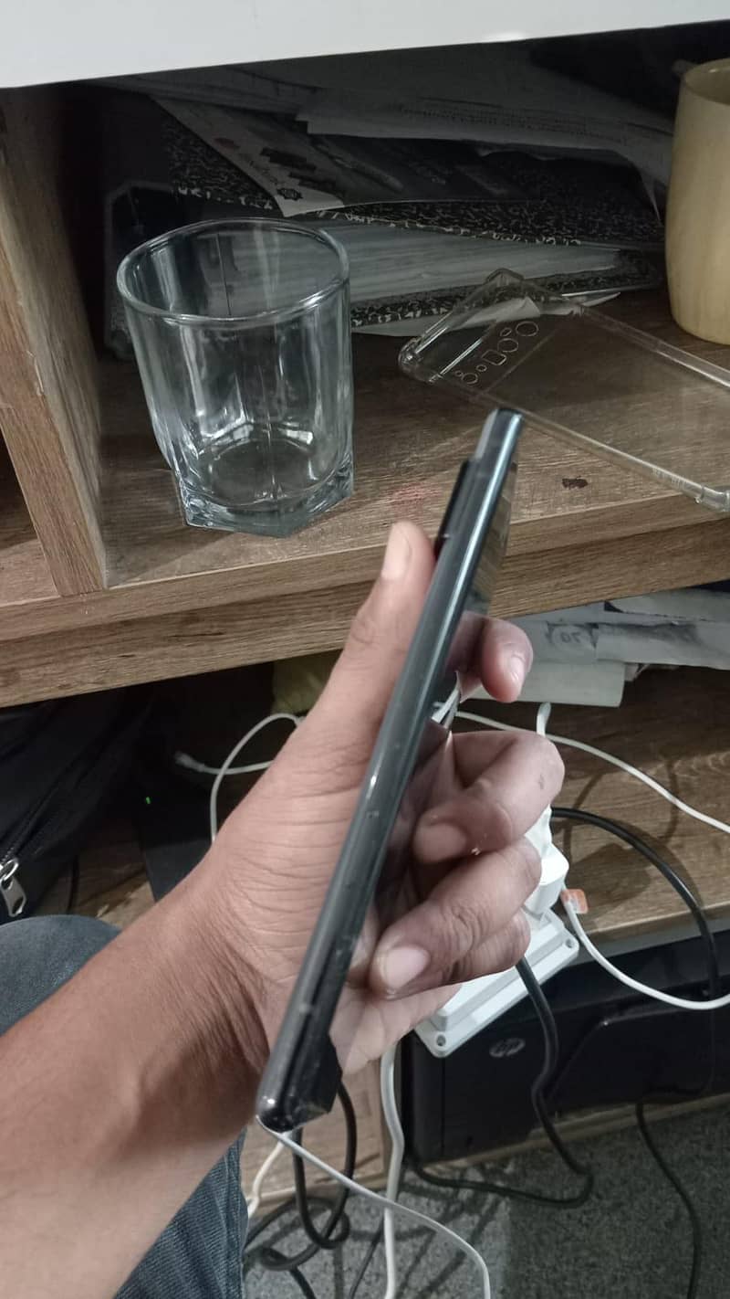 Google Pixel 6 pro 4