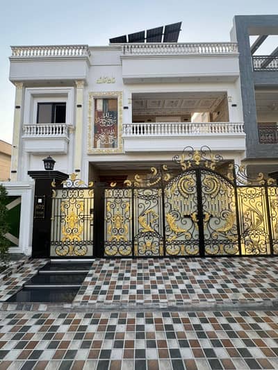 10 Marla Brand New House Available For Rent in Park View City, Lahore