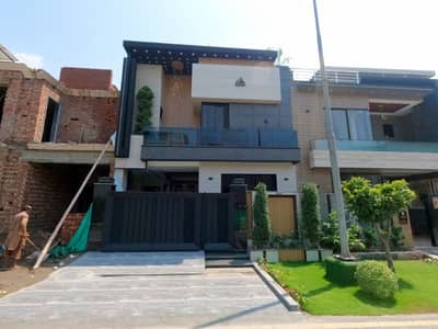 Book House Today In Park View City - Tulip Overseas
