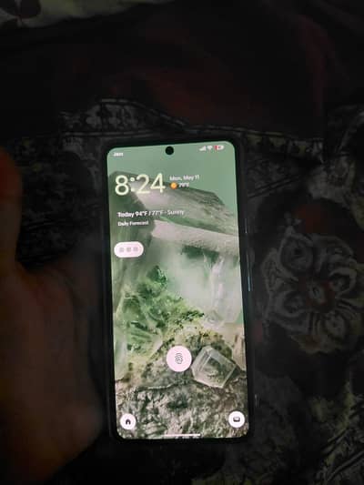 Google pixel 8 with charger