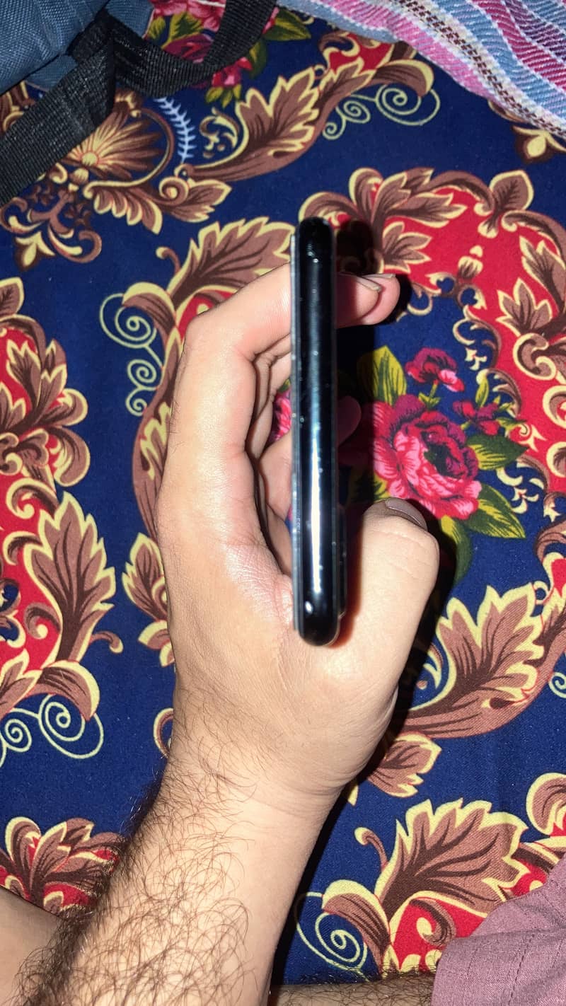 Apple iPhone 7 Plus 5