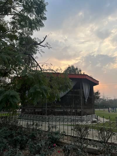 10 Marla Full Paid Plot for Sale in Park View City Lahore