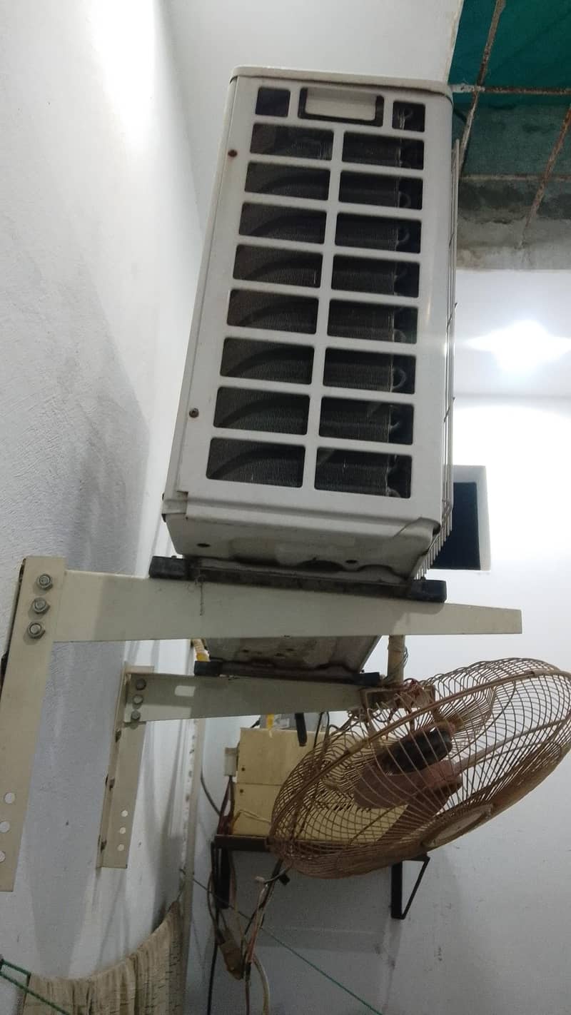 Haier split ac 1.5ton 3