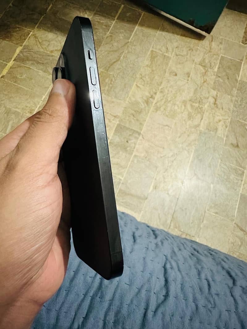 IPhone 14 Pro Max 5