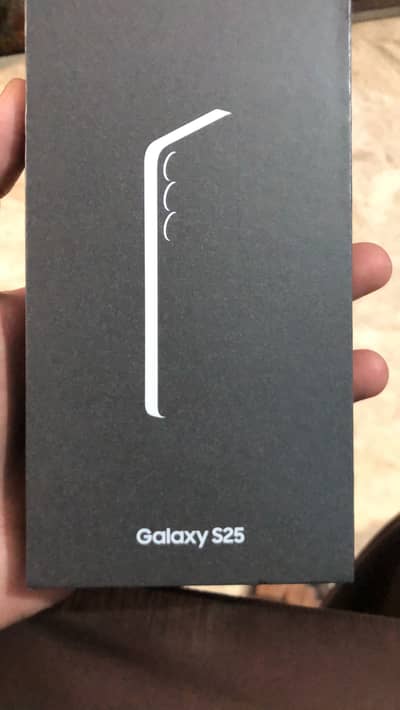 Samsung Galaxy s25 navy 12/128 box pack