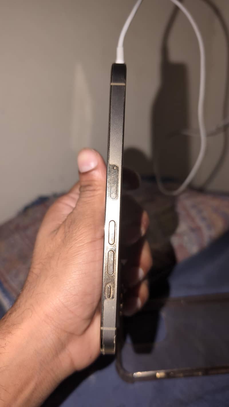 iphone 13 pro 3