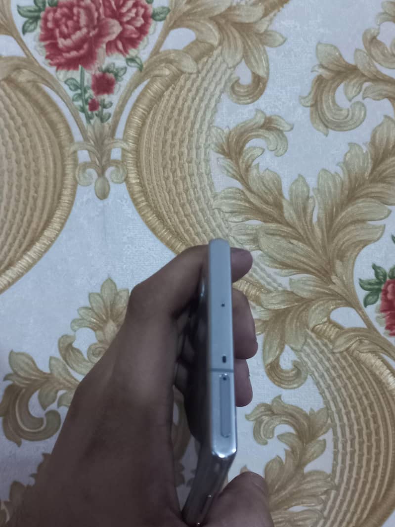Samsung Note 10 plus 6