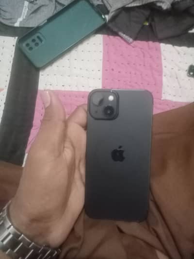 storage capacity 128 excellent condition battery health [87%]