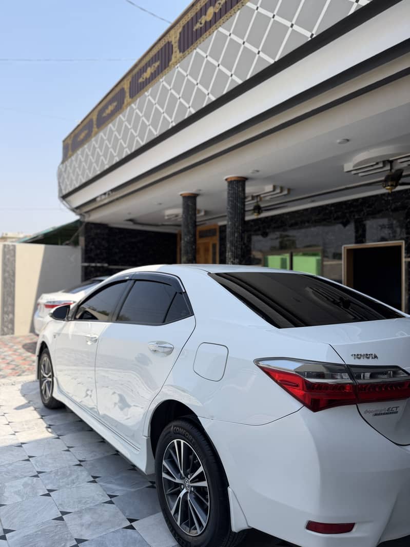 Corolla Altis 2