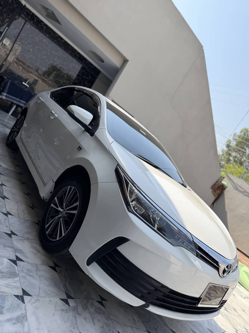 Corolla Altis 17
