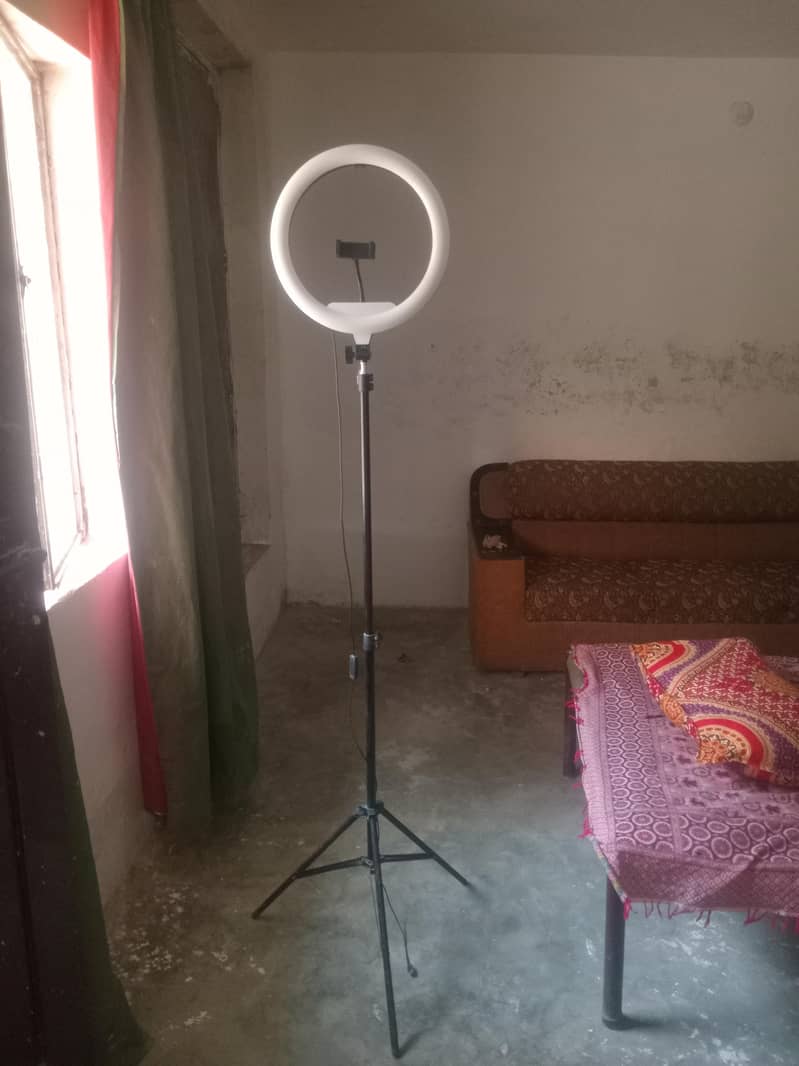 mobile stand 0