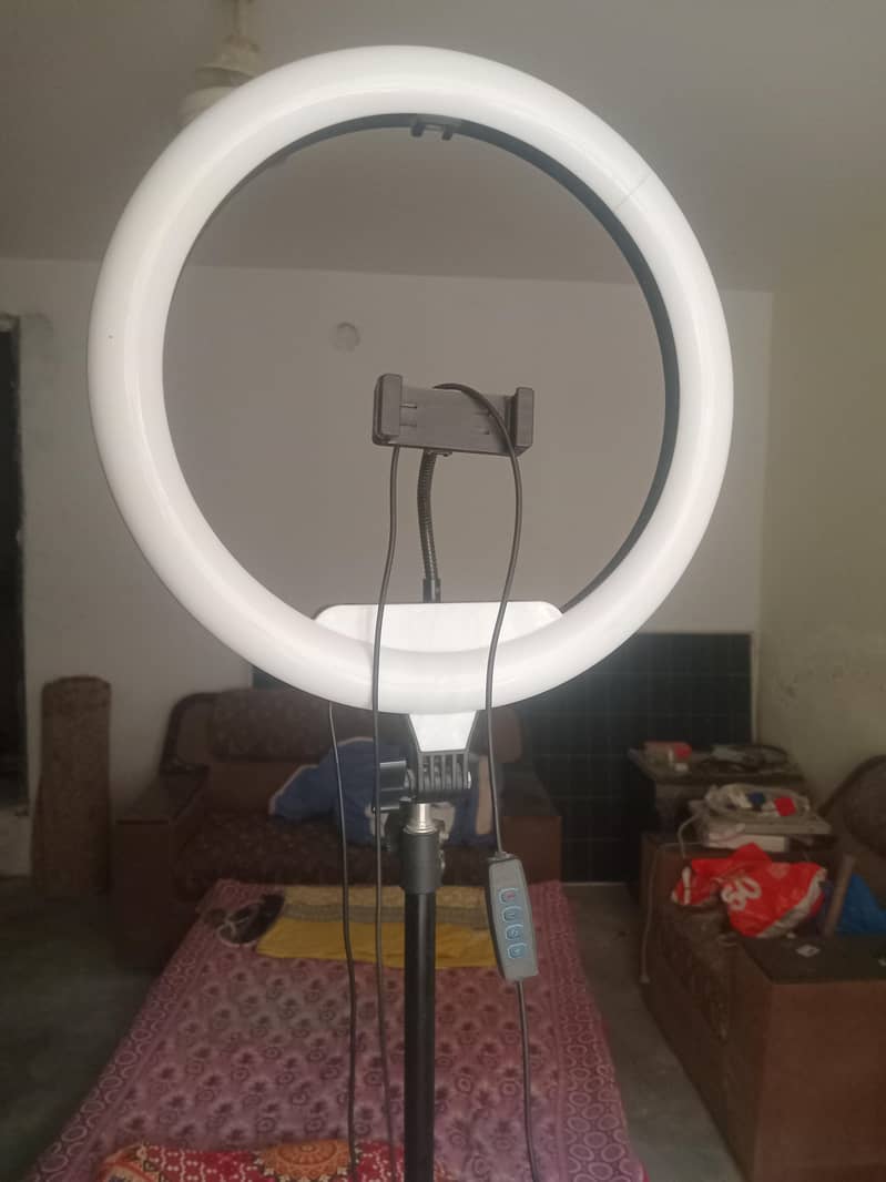 mobile stand 3