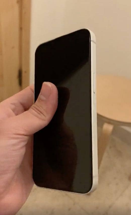 Iphone 16e JV 2