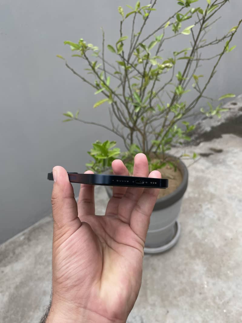 IPHONE 13 1