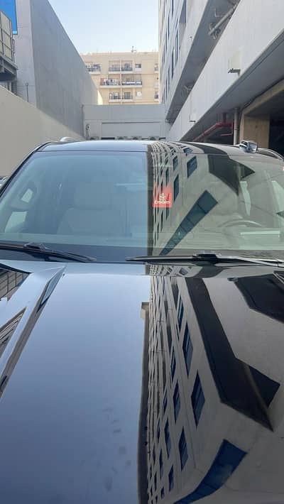 Executive luxury driver looking for job morning to 4pm only