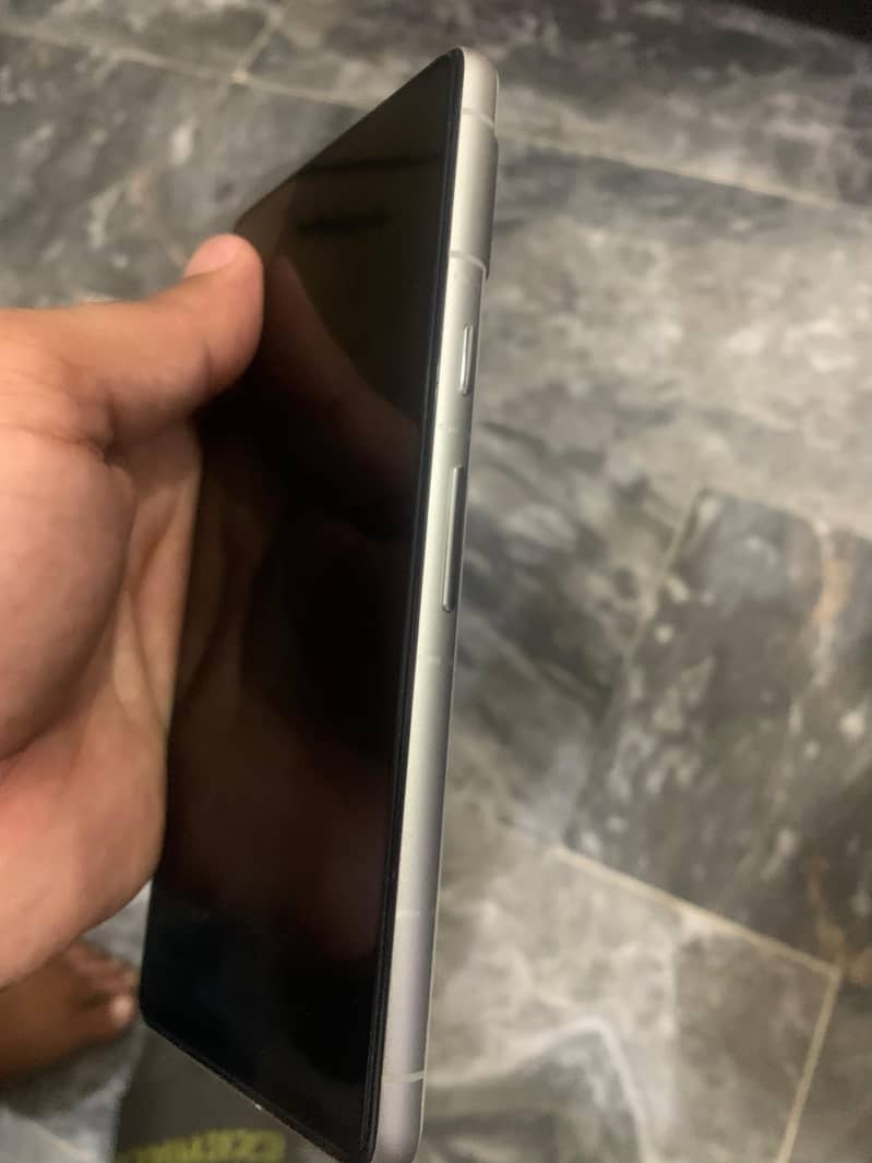 Google pixel 7 3