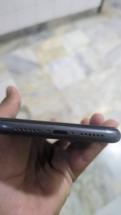 I phone 11