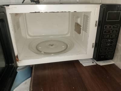 Microwave oven