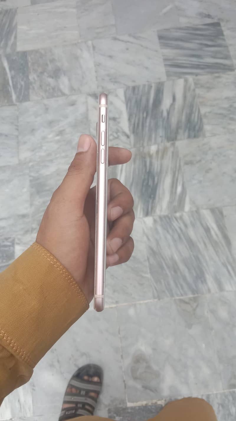 iPhone 8plus 3