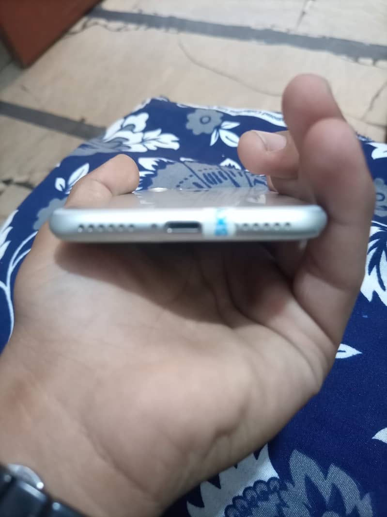 iphone 7 4