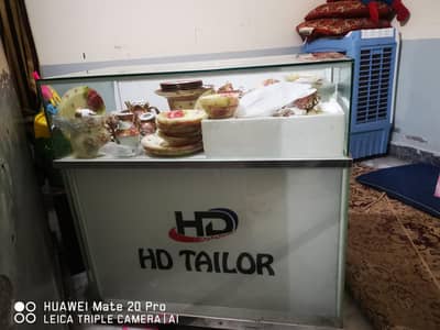 I'm selling my counter good cundion almooniom frame 03315945658