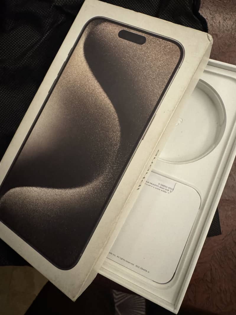 Iphone 15 pro max 8