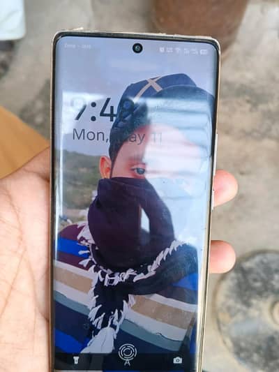 tecno camon 30s   bechna hai