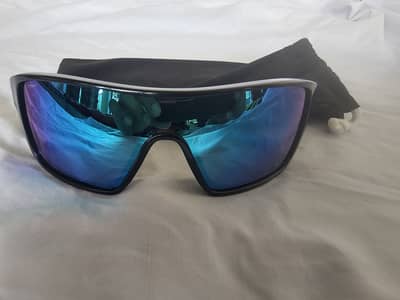 Oakley Straight Back Sunglasses