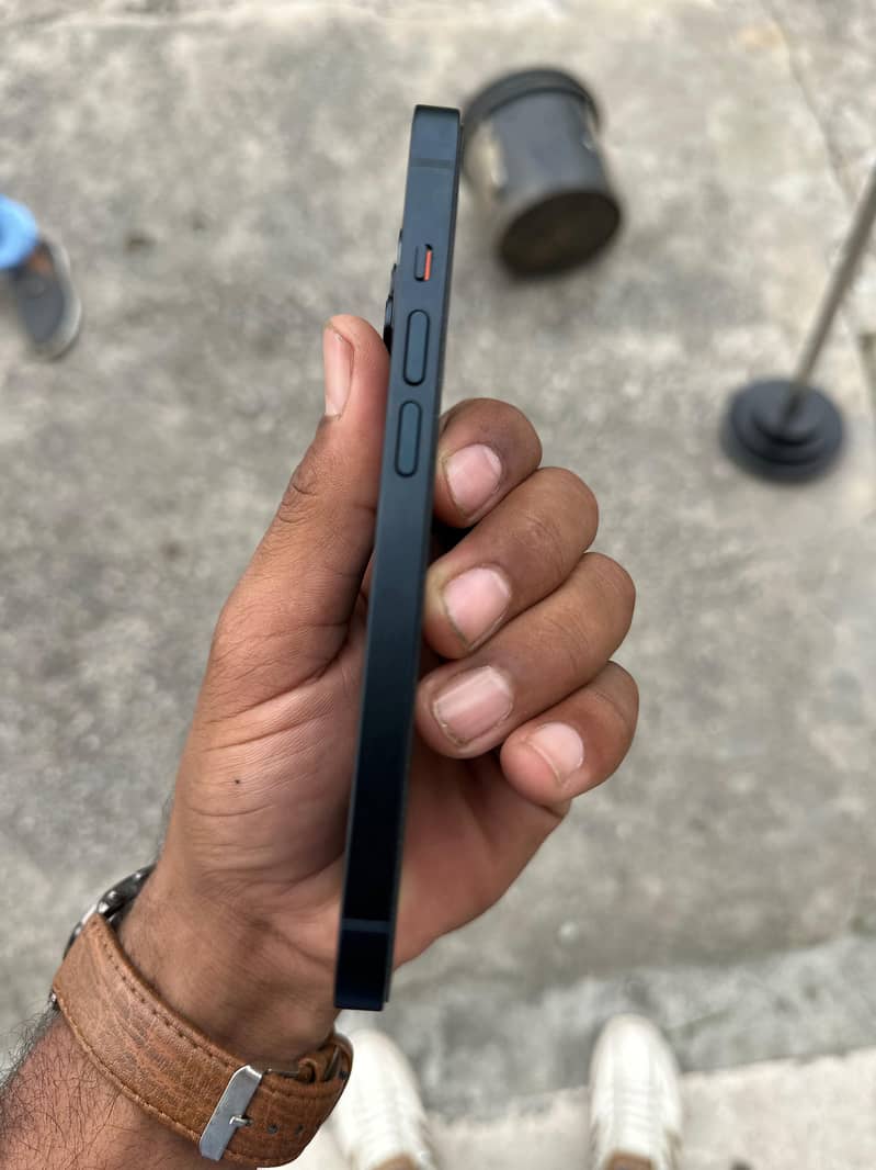 Iphone 14 4
