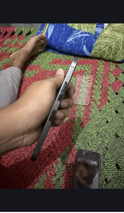 Ipone 12 pro max hi all ok mobile hi g urgent sale