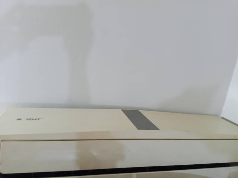 Orient AC 1