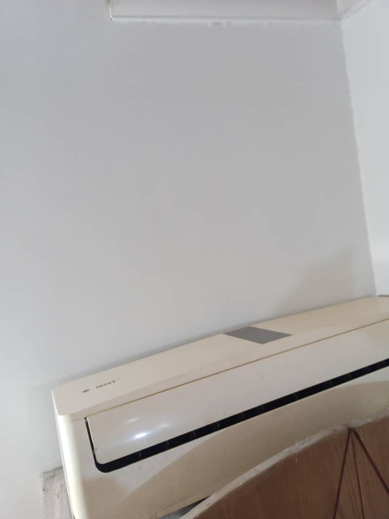 Orient AC 2