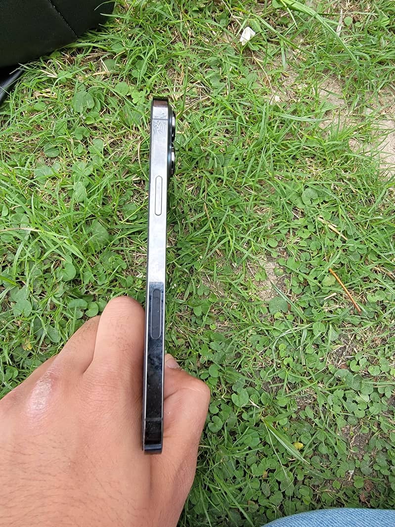iPhone 13 Pro Max Jv 7