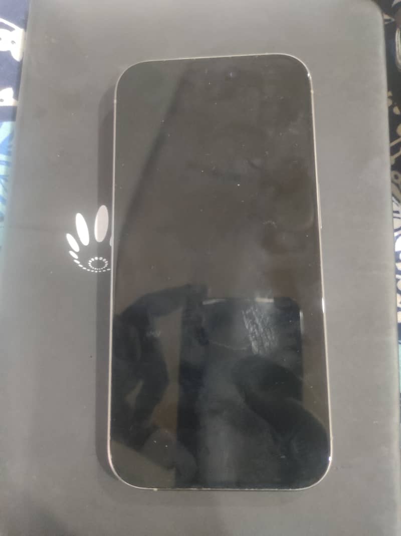 Apple iPhone 15 Pro 2
