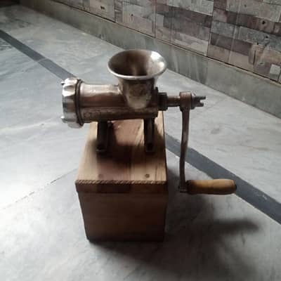 Royal Asia Qeema Machine